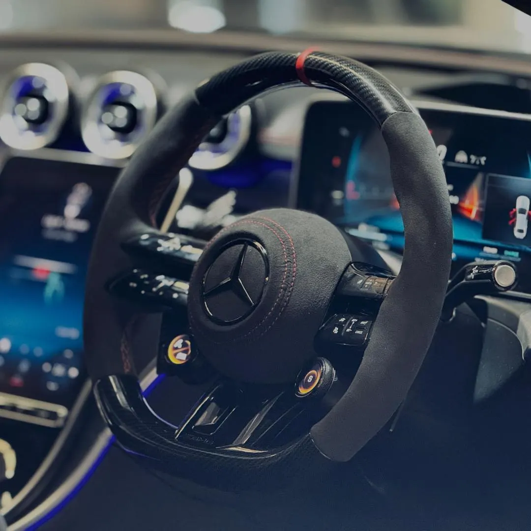 Custom carbon fibre steering wheel build 3