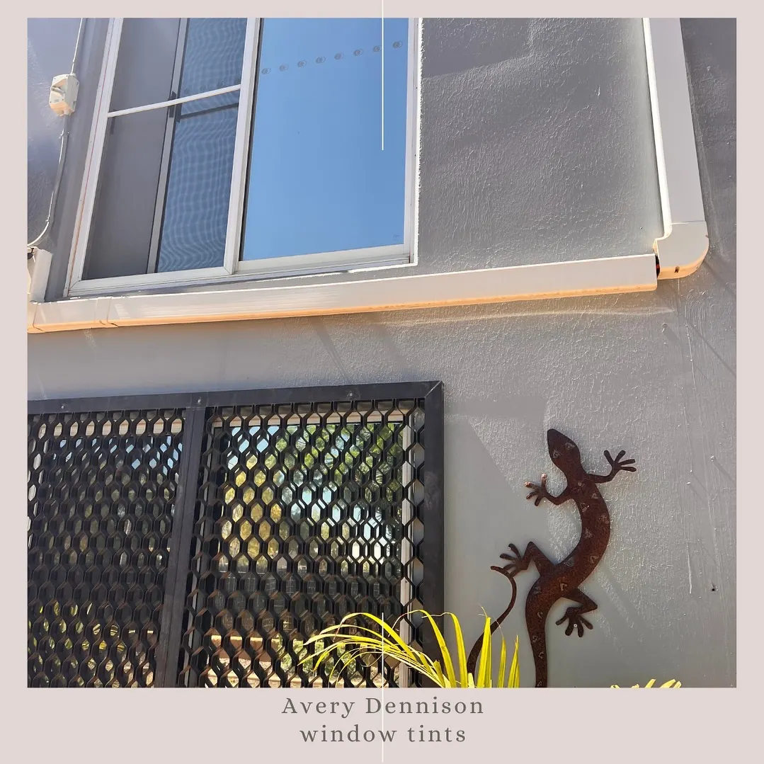 Home Window Tinting for Privacy and Glare (Without Going Dark)